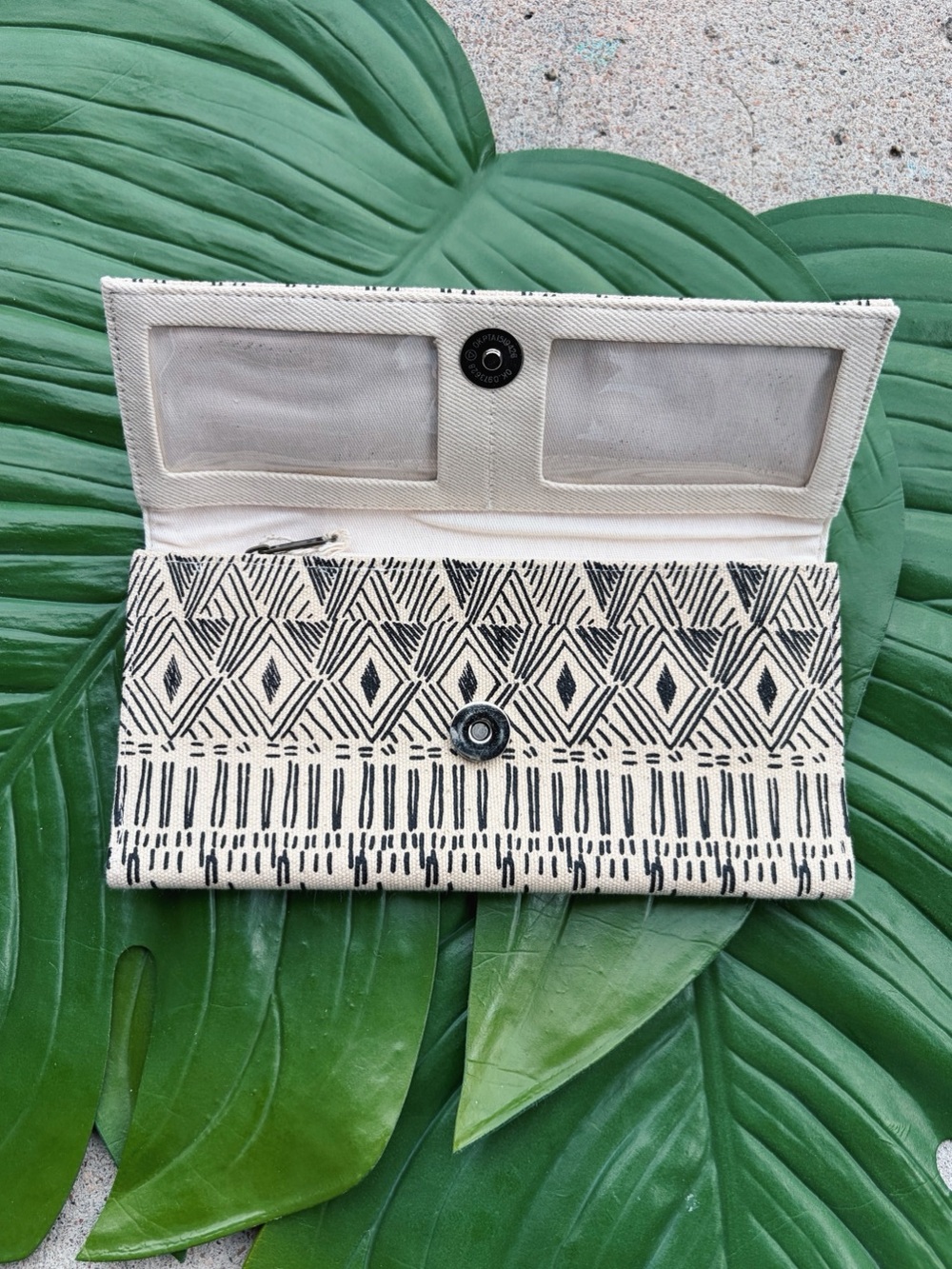 Fair Anita Fair Trade White Diamond Clutch Wallet